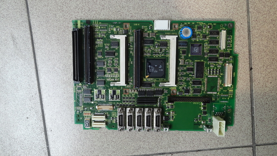 A20B-8200-0582 FANUC A20B-8200-0582/01B PCB